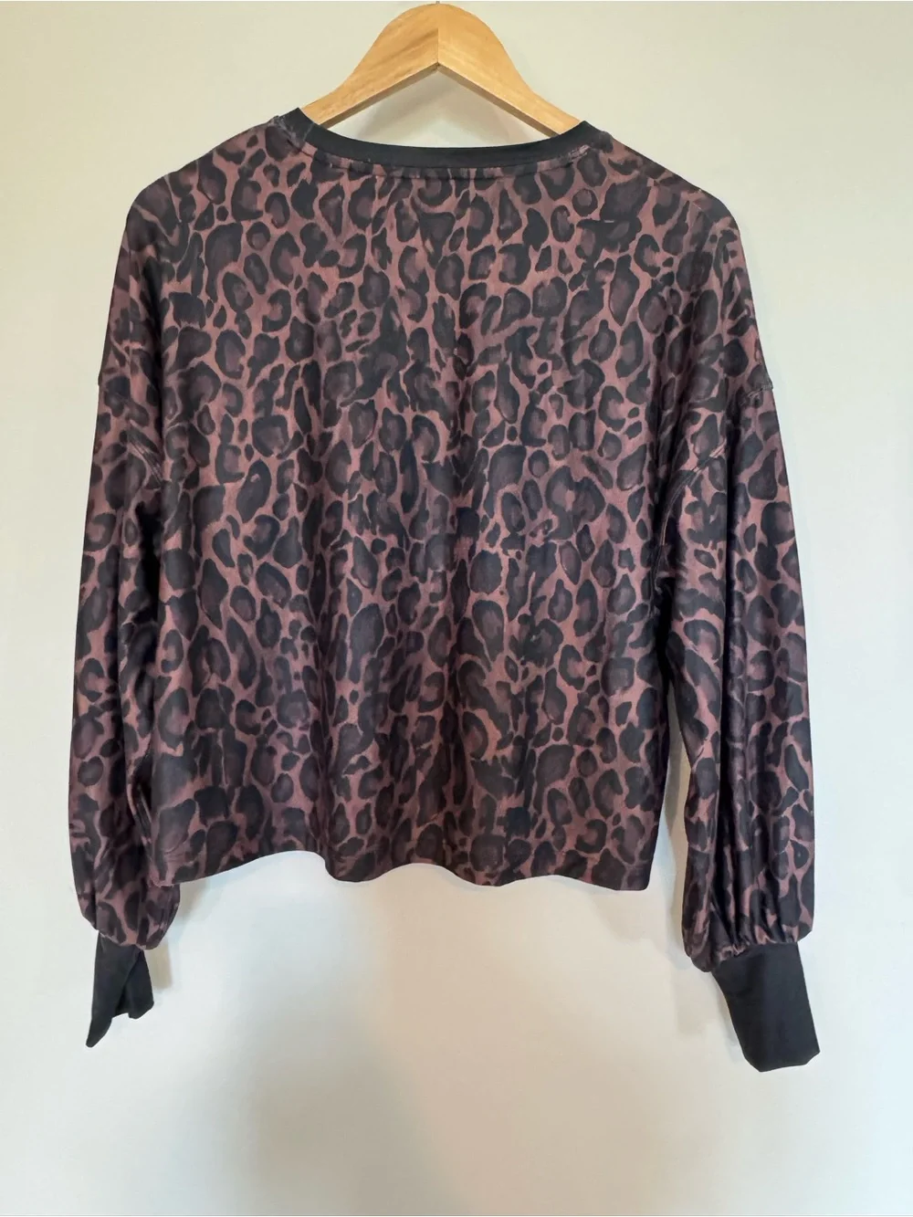 Johnny Was Active French Leopard Drop Shoulder Top XS